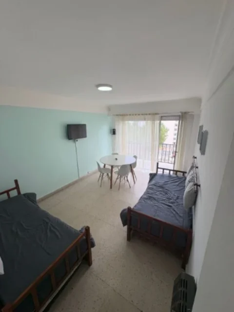 Departamentos, pisos y semipisos en Alquiler para Estudiantes — Colon 3100