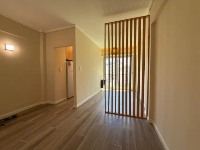 Departamentos, pisos y semipisos en Venta — Entre Rios 2000