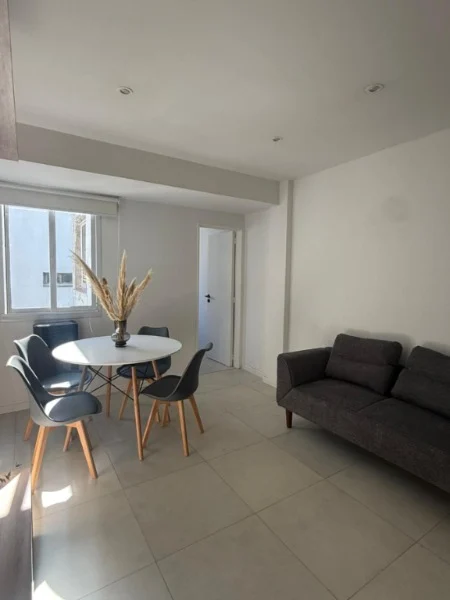 Departamentos, pisos y semipisos en Venta — Corrientes 2100