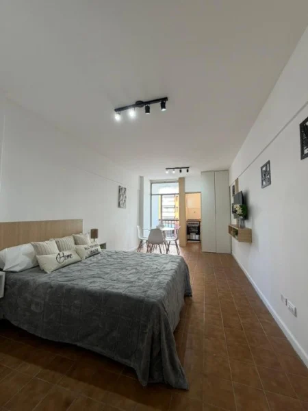 Departamentos, pisos y semipisos en Venta — Av. Colon 2600