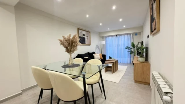 Departamentos, pisos y semipisos en Venta — Santa Fe 2300