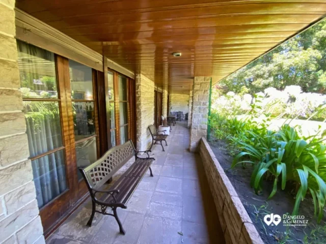 Casas, chalets en Venta — Paunero 3684