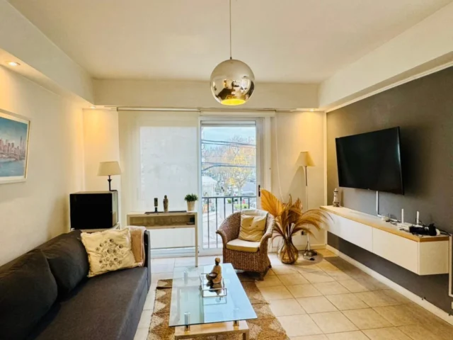 Departamentos, pisos y semipisos en Venta — Alem 3908