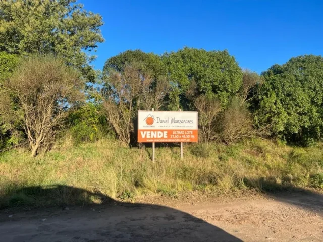 Lotes y terrenos en Venta — Av. Suipacha 93
