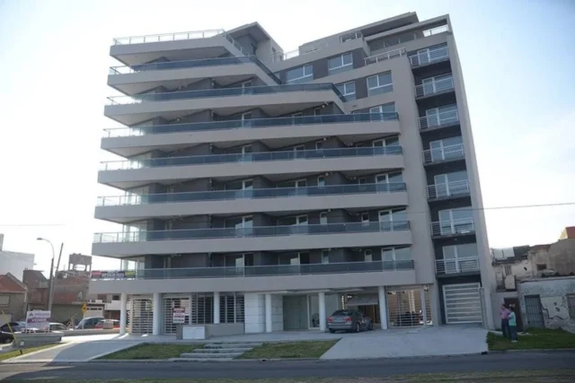 Departamentos, pisos y semipisos en Venta — acevedo y felix camet