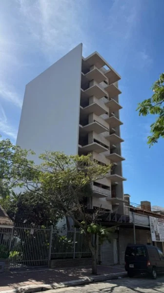 Departamentos, pisos y semipisos en Venta — Necochea 3345