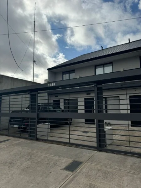 Dúplex en Venta — Almafuerte y 20 de septiembre
