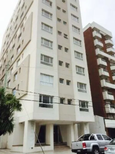 Departamentos, pisos y semipisos en Venta — Salta 626