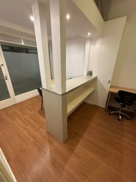 Oficinas en Alquiler — RIVADAVIA 2300