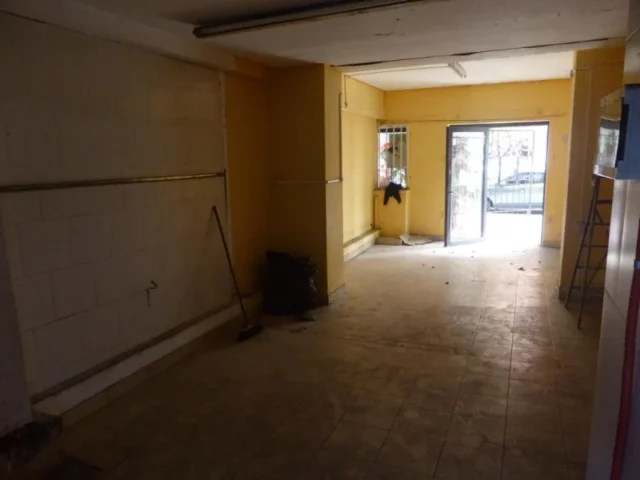 Locales en Venta — AV COLON 1800