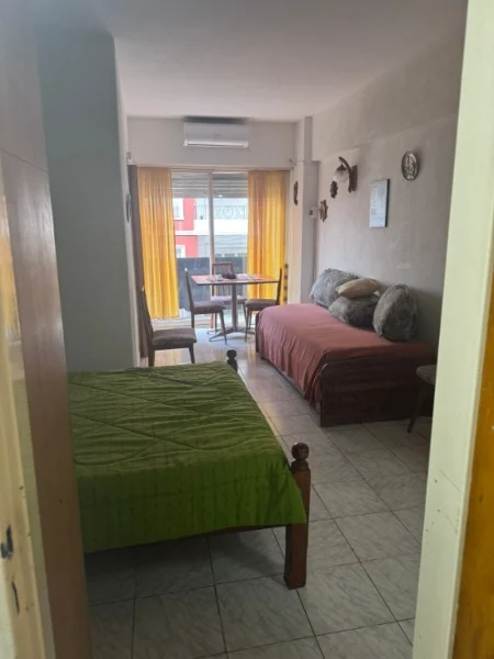 Departamentos, pisos y semipisos en Alquiler para Estudiantes — BELGRANO 2200
