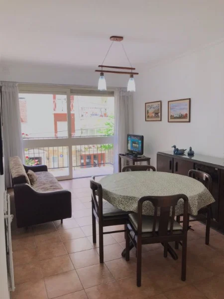 Departamentos, pisos y semipisos en Alquiler Temporario — ENTRE RIOS 2200