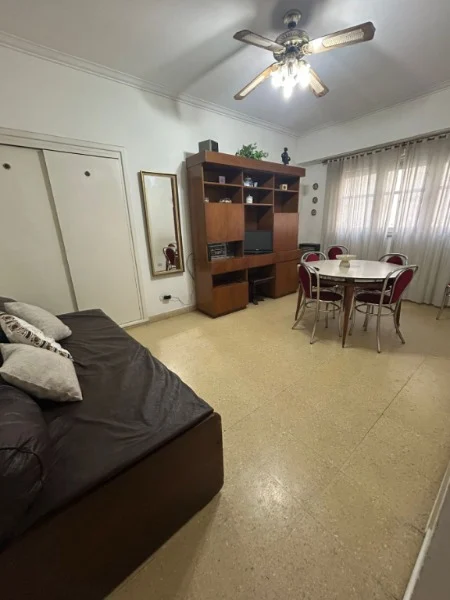 Departamentos, pisos y semipisos en Alquiler para Estudiantes — ENTRE RIOS 1800