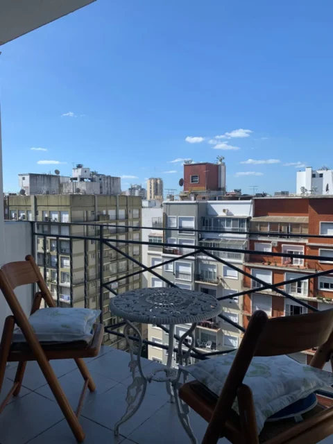 Departamentos, pisos y semipisos en Alquiler Temporario — AV COLON 2200