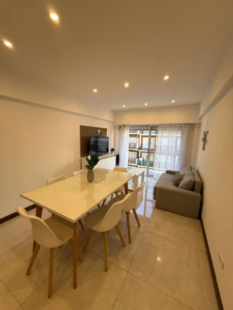 Departamentos, pisos y semipisos en Venta — BROWN 2300