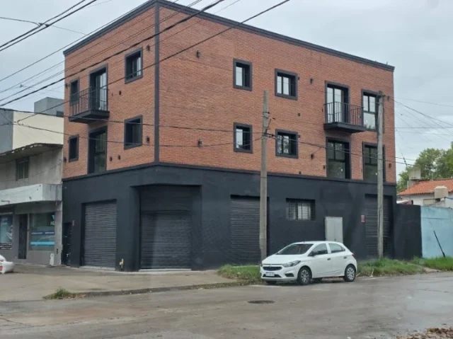 Locales en Venta — LIBERTAD Y NEUQUEN