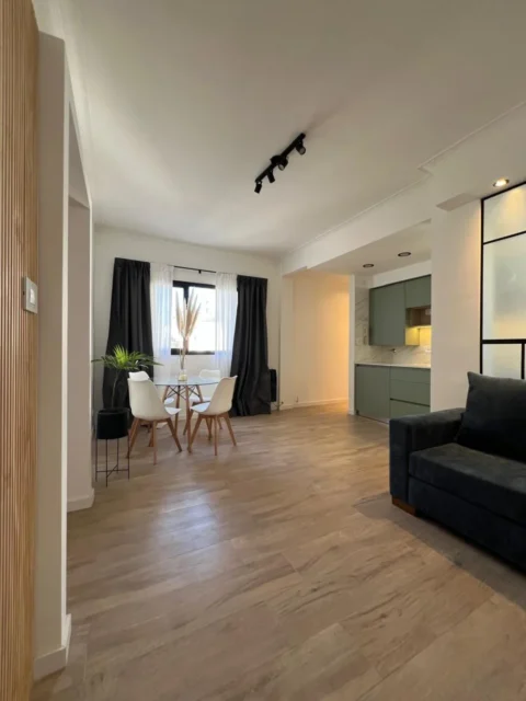 Departamentos, pisos y semipisos en Venta — MORENO 2600