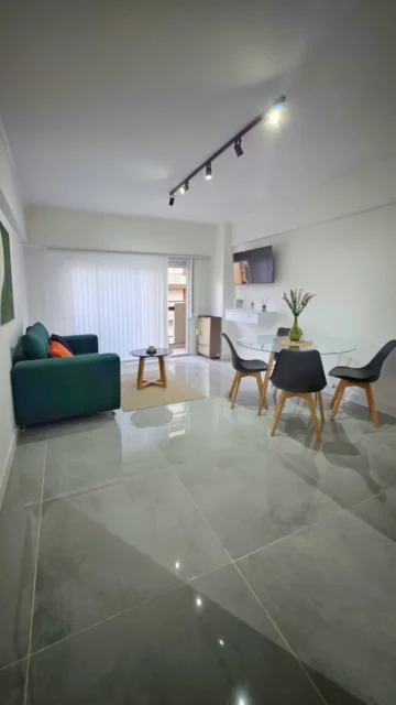 Departamentos, pisos y semipisos en Venta — ENTRE RIOS 2300