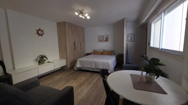 Departamentos, pisos y semipisos en Venta — Arenales 2243