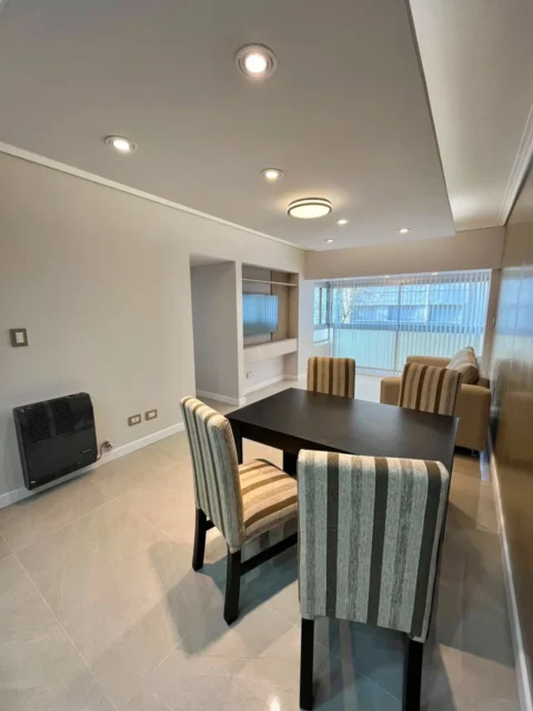 Departamentos, pisos y semipisos en Venta — MORENO 2500