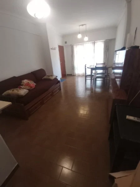 Departamentos, pisos y semipisos en Alquiler para Estudiantes — 25 de Mayo 3066
