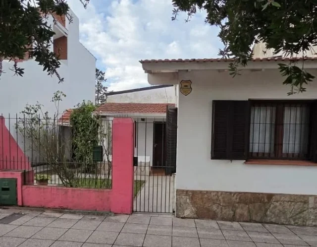 Casas, chalets en Venta — El cano 5400