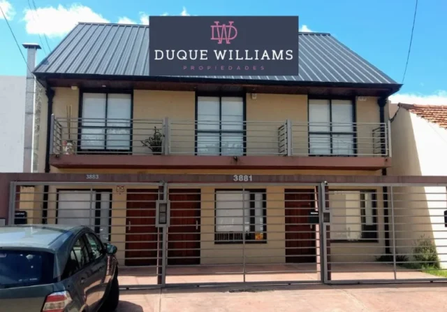 Casas, chalets en Venta — Santa Cruz 3800