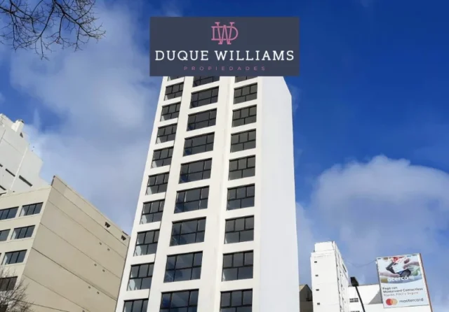 Departamentos, pisos y semipisos en Venta — Av. Colon 3100