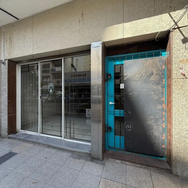 Locales en Venta — Cordoba 1800