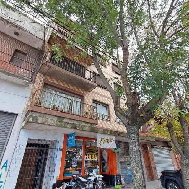 Departamentos, pisos y semipisos en Venta — Jara 2900