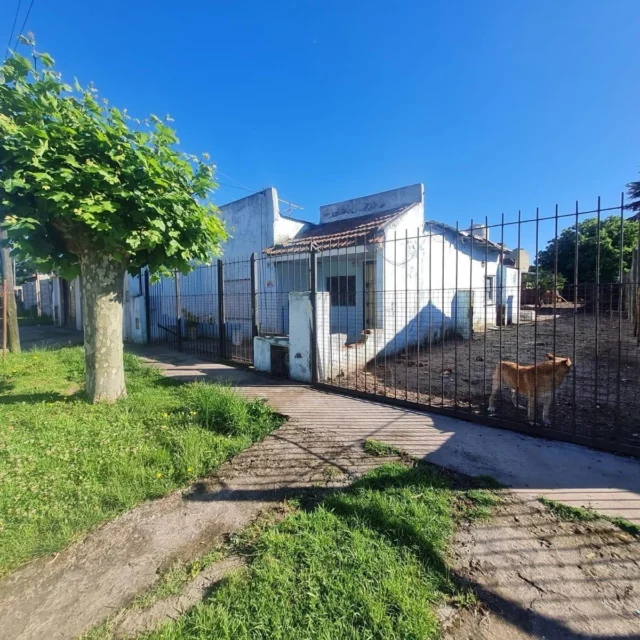 Lotes y terrenos en Venta — Rosales 6100