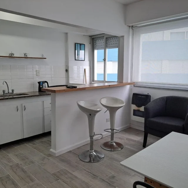 Departamentos, pisos y semipisos en Venta — Falucho 42