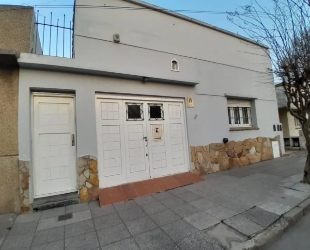 Casas, chalets en Venta — Olazabal 2000
