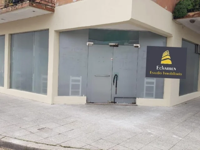 Locales en Venta — 11 de Septiembre 4500