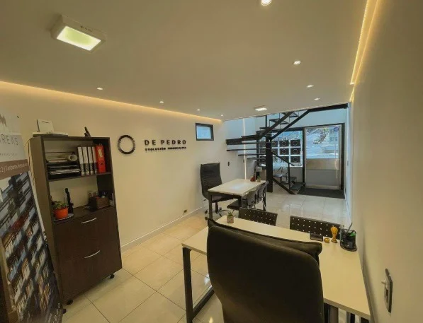 Locales en Venta — Diagonal Alberdi 2300