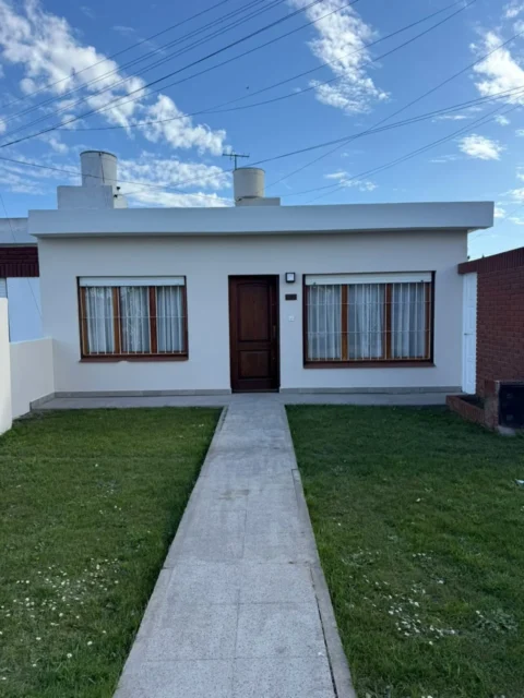 Casas, chalets en Venta — San Salvador 9212