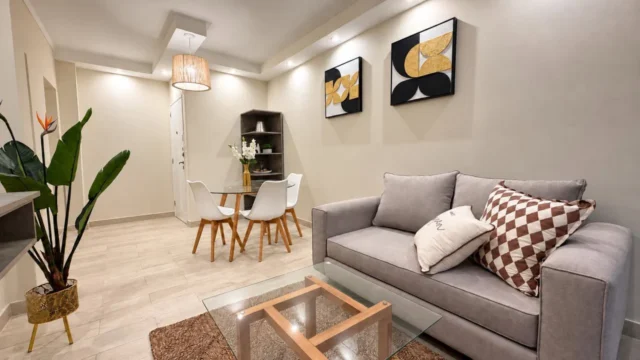 Departamentos, pisos y semipisos en Venta — LAS HERAS 2468 2