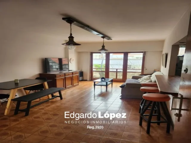 Departamentos, pisos y semipisos en Venta — 9 de Julio 2694