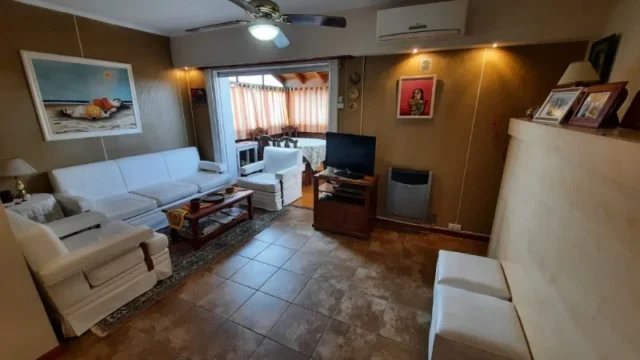 Departamentos, pisos y semipisos en Venta — Tucumán 2287