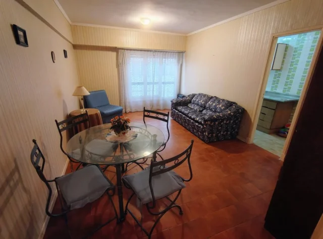 Departamentos, pisos y semipisos en Venta — Buenos Aires 2242