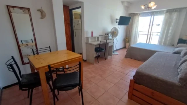 Departamentos, pisos y semipisos en Venta — Buenos Aires 2452