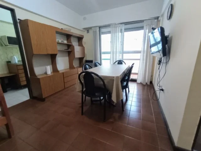 Departamentos, pisos y semipisos en Venta — Buenos Aires 2452