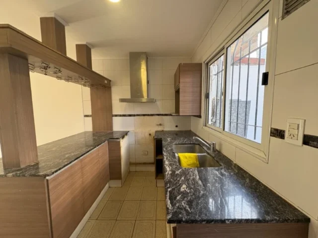 Dúplex en Venta — Tierra del Fuego 645