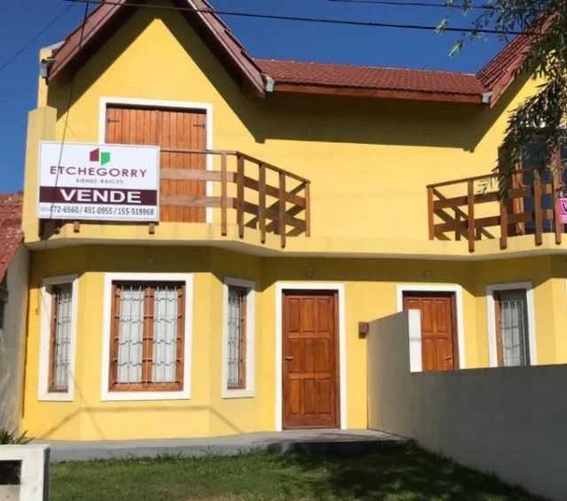 PH en Venta — BARRACA DE LOS LOBOS 200
