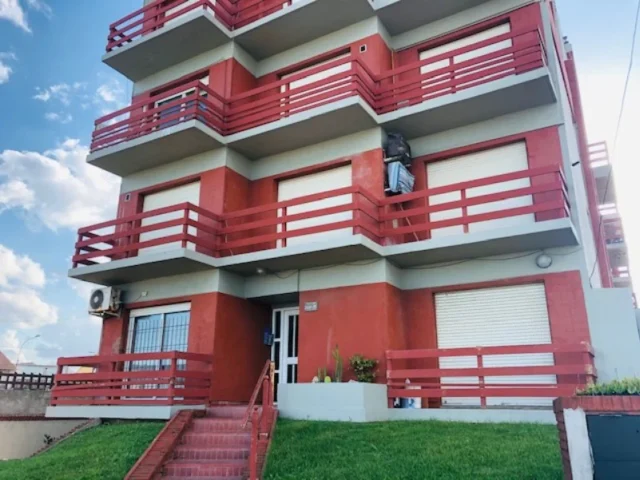 Departamentos, pisos y semipisos en Venta — FELIX U CAMET 2600