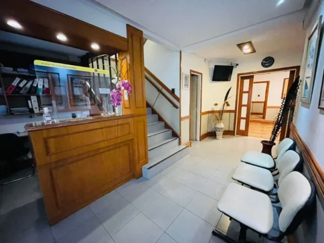 Oficinas en Alquiler — DORREGO 2000