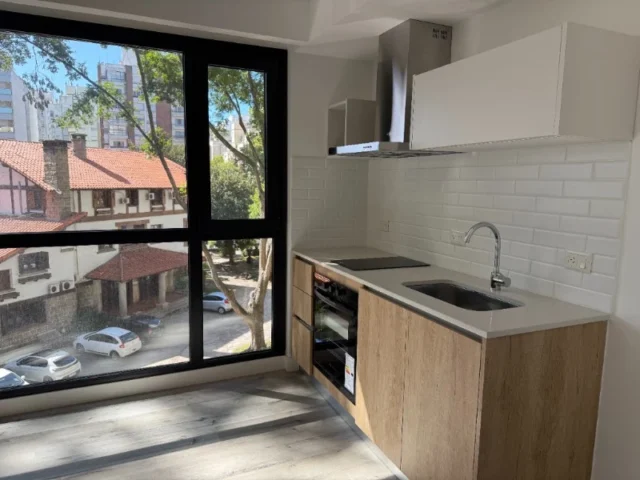 Departamentos, pisos y semipisos en Venta — Corrientes