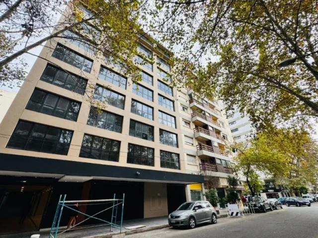 Oficinas en Alquiler — MITRE 1900