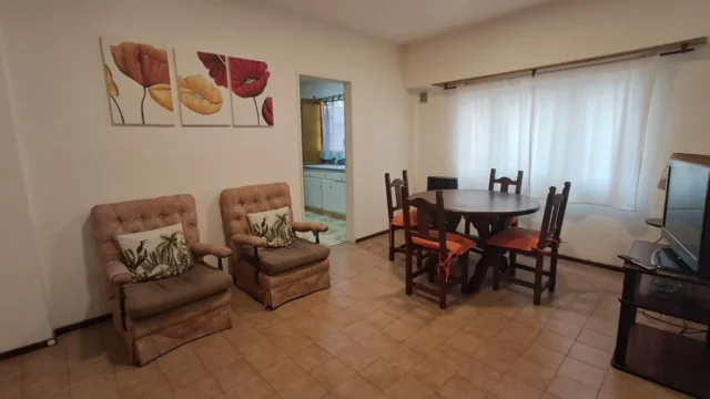 Departamentos, pisos y semipisos en Venta — Falucho 2600