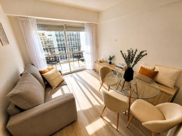 Departamentos, pisos y semipisos en Venta — Tucuman 2300
